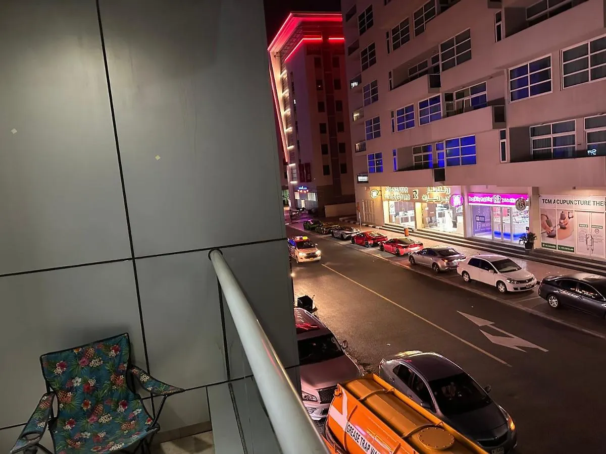 Short Stay Partition Room In Al Barsha 1 Near Mashreq Metro Dubai 0*,  United Arab Emirates