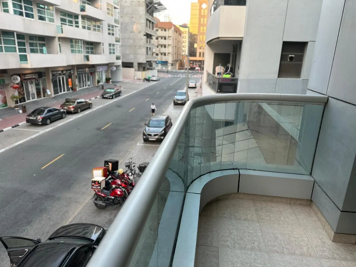 Short Stay Partition Room In Al Barsha 1 Near Mashreq Metro Dubai Homestay